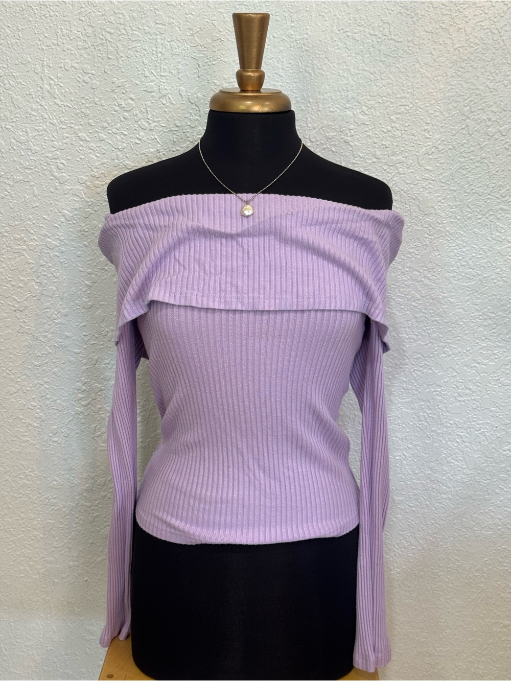 Urban Outfitters Lavender Ribbed Off Shoulder Sweater Top Size Large